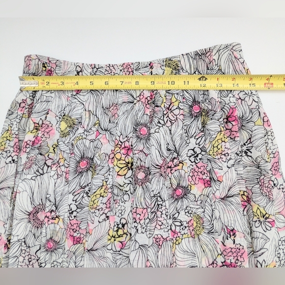 Tommy Hilfiger Women's (Size 6) Multicolored Floral Pleated Flowy A-Line Skirt - Picture 10 of 15